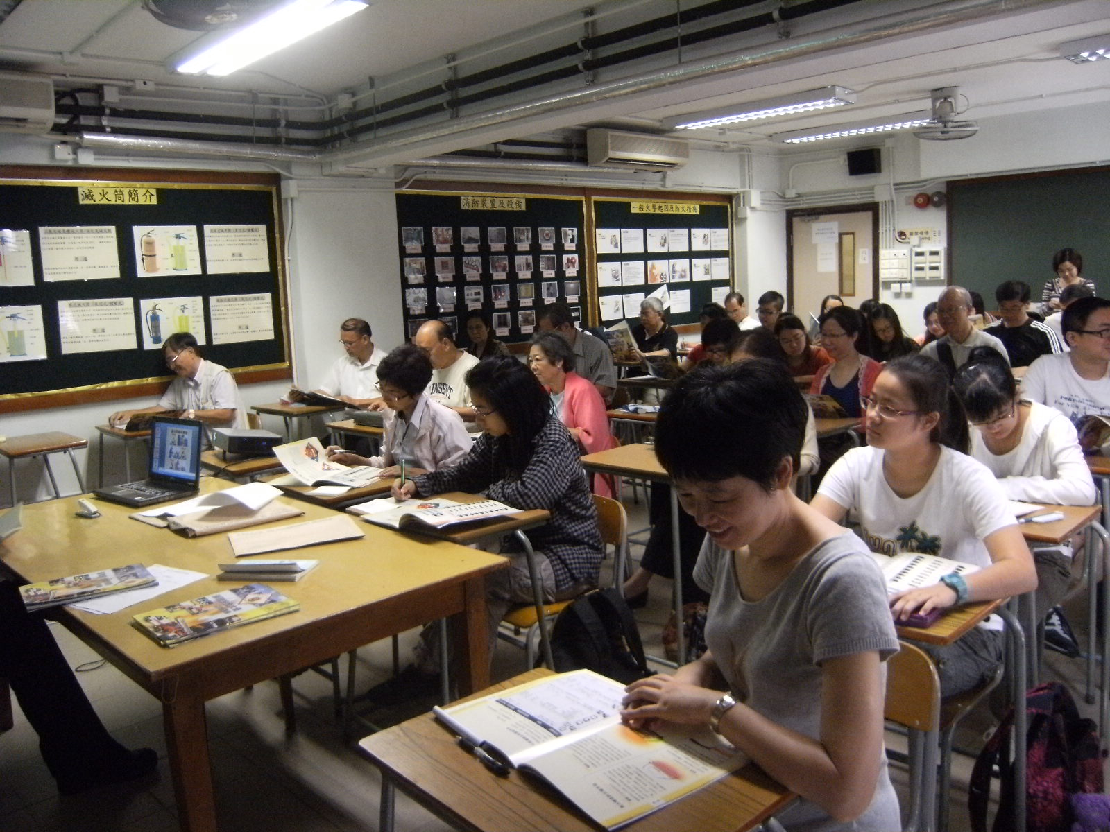 Kowloon City District Fire Safety Ambassadors Training Course (14 October 2012)