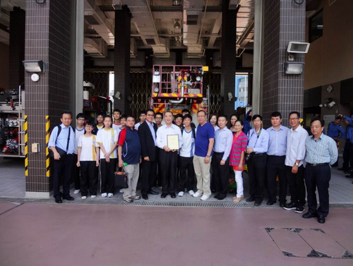 Visit to Kai Tak Fire Station and Fire Services Department Diving Base (17 October 2014)