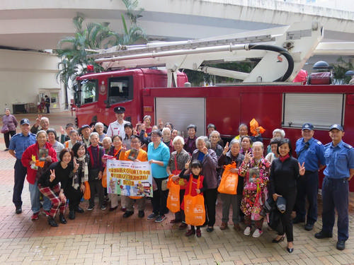 Visit to Elderly Center cum Fire Safety Seminar (30 November 2016)